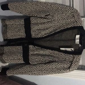 Fashionable sweater